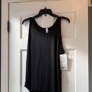 NWT lululemon Essential Tank Top